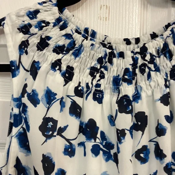 NWT Elizabeth and James Blue Floral Smocked Neck Tiered Maxi Dress Womens XXL - Picture 8 of 10